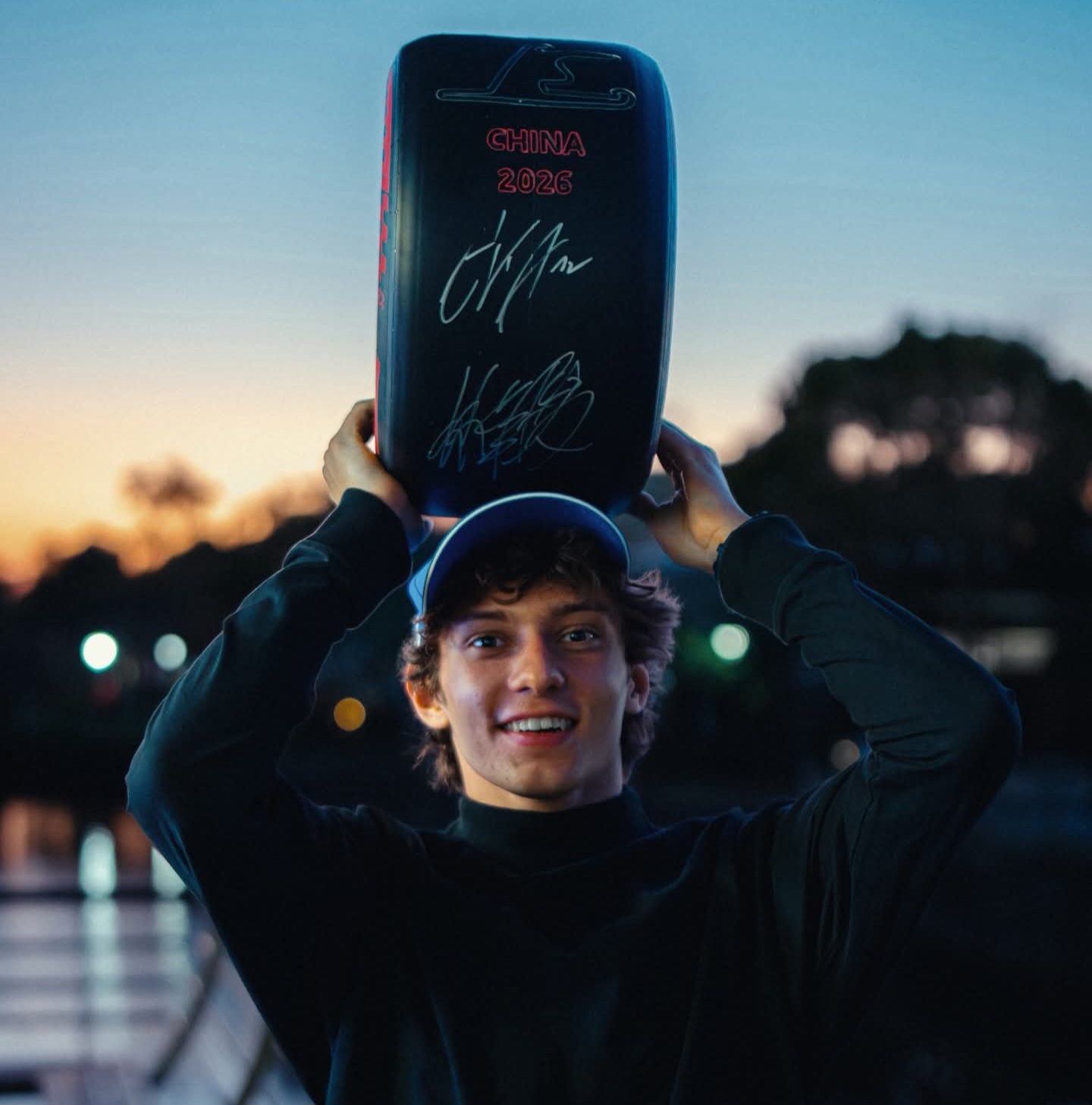 formula 1 gp cina antonelli straordinario hamilton terzo primo podio con la ferrari da Firenzepost.it formula 1 gp cina antonelli straordinario hamilton terzo primo podio con la ferrari