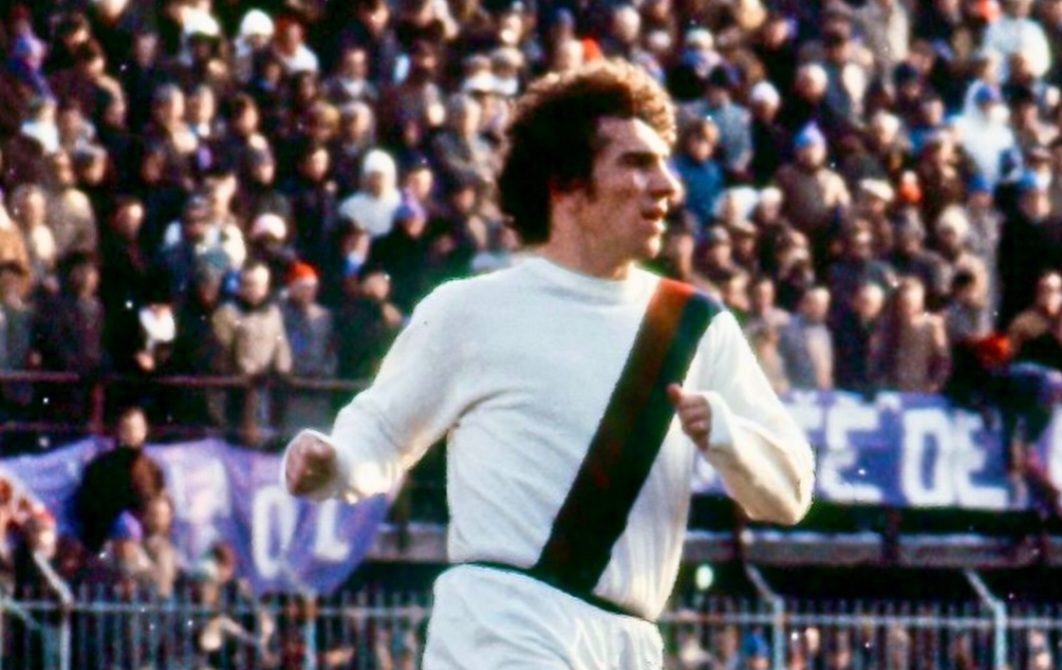 beppe savoldi 232 morto e8217 stato un grande centravanti lo chiamavano mister due miliardi da Firenzepost.it beppe savoldi 232 morto e8217 stato un grande centravanti lo chiamavano mister due miliardi