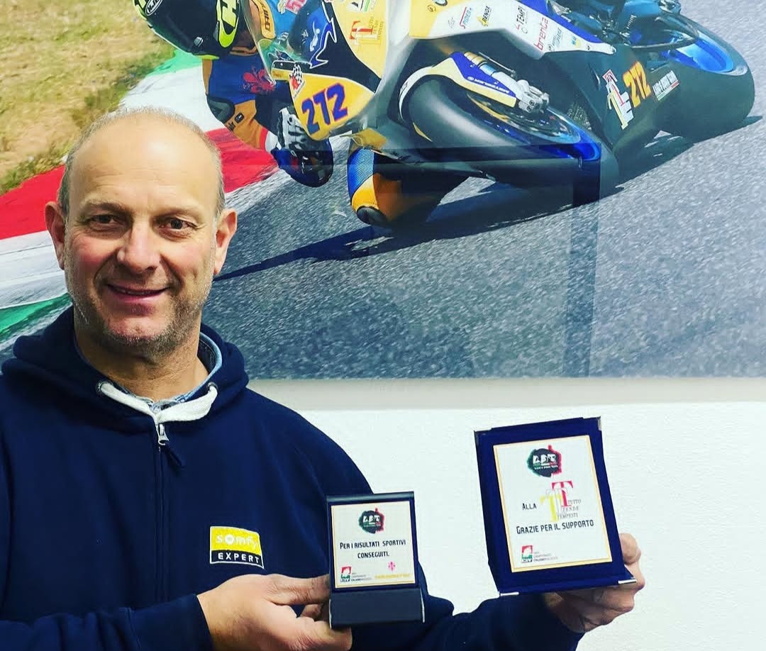 firenze muore il pilota di moto dimitri tempesti era in pista a vallelunga da Firenzepost.it firenze muore il pilota di moto dimitri tempesti era in pista a vallelunga
