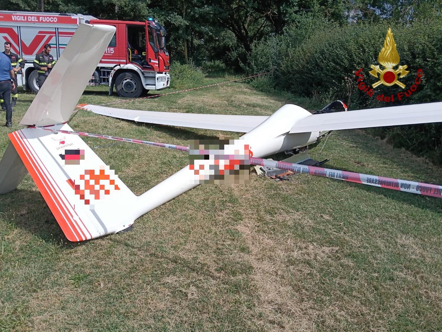 castiglion fiorentino precipita ultraleggero ferito il pilota da Firenzepost.it castiglion fiorentino precipita ultraleggero ferito il pilota