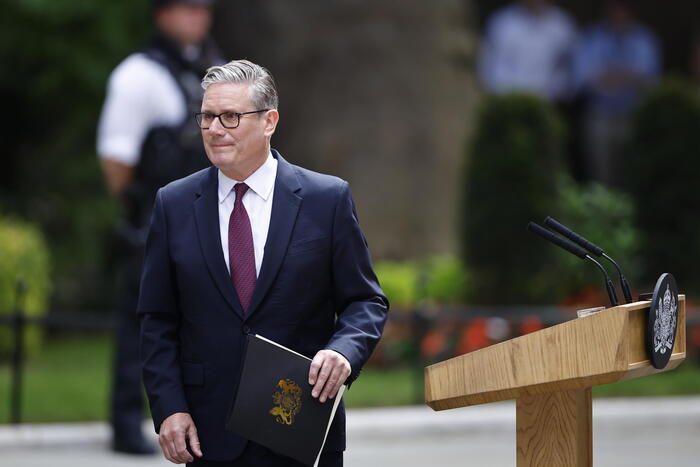 strarmer annuncia dimissioni da primo ministro burnham verso leadership dei labour da Firenzepost.it strarmer annuncia dimissioni da primo ministro burnham verso leadership dei labour