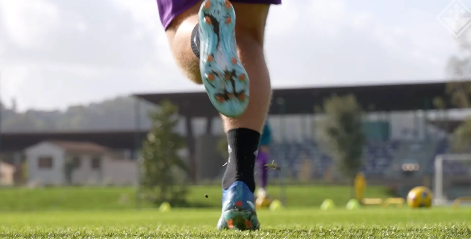 fiorentina arriva valdepenas difensore ventenne del real madrid e grosso guida l8217allenamento al viola park oggi con 36 gradi da Firenzepost.it fiorentina arriva valdepenas difensore ventenne del real madrid e grosso guida l8217allenamento al viola park oggi con 36 gradi