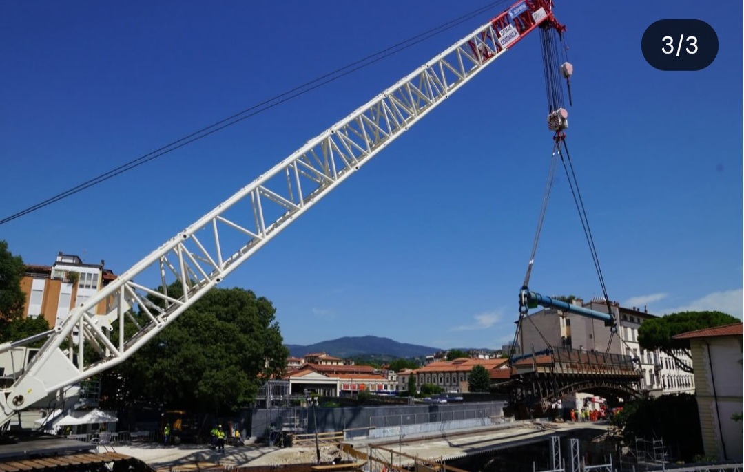 ponte al pino lavori riaperte la passerella pedonale e via degli artisti da Firenzepost.it ponte al pino lavori riaperte la passerella pedonale e via degli artisti