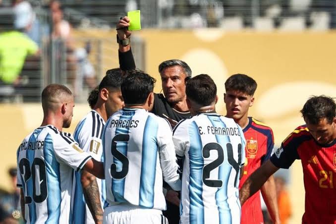 mondiali 2026 rissa dopo spagna argentina e spalle voltate quando rodri ha alzato la coppa da Firenzepost.it mondiali 2026 rissa dopo spagna argentina e spalle voltate quando rodri ha alzato la coppa