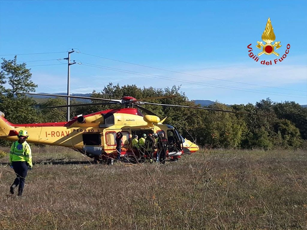 incidente all8217orrido di botri bambina di 11 anni ferita da un masso da Firenzepost.it incidente all8217orrido di botri bambina di 11 anni ferita da un masso