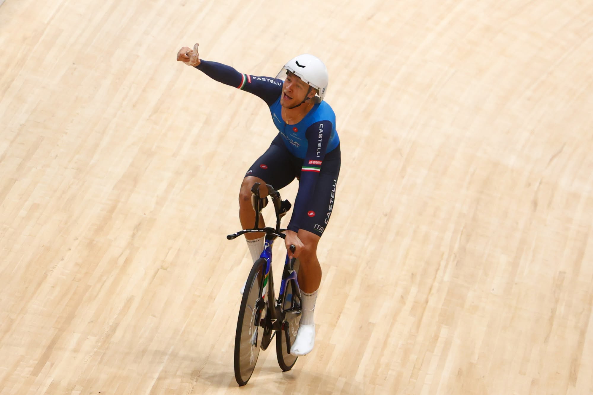mondiali di ciclismo inseguimento individuale jonathan milan d8217oro e filippo ganna di bronzo a shanghai da Firenzepost.it mondiali di ciclismo inseguimento individuale jonathan milan d8217oro e filippo ganna di bronzo a shanghai