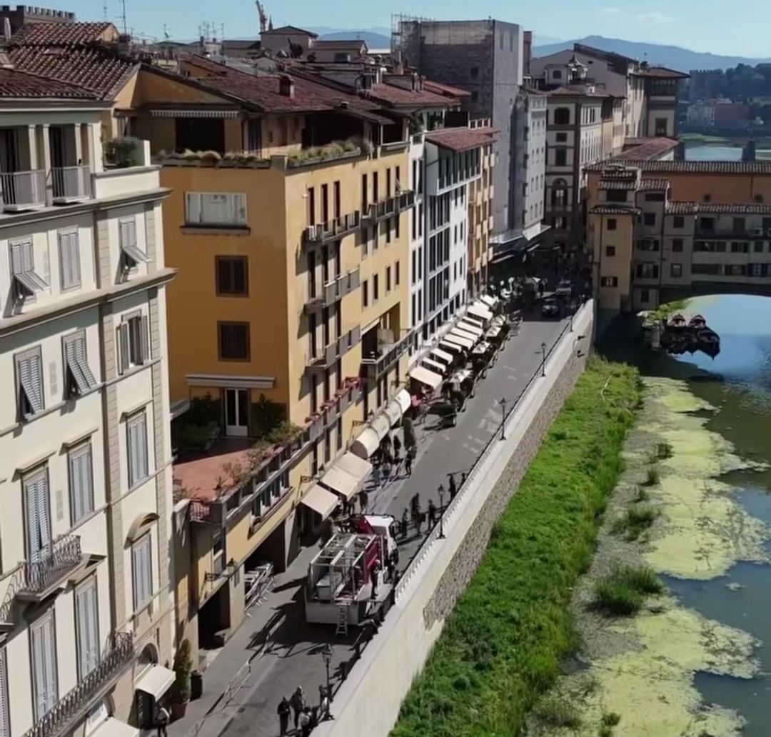 arno panconi fra ponte vecchio e santa trinita e finestre a tenuta stagna in oltrarno parat236e o parata da Firenzepost.it arno panconi fra ponte vecchio e santa trinita e finestre a tenuta stagna in oltrarno parat236e o parata